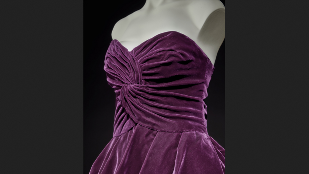 A subasta uno de los vestidos más icónicos de Lady Di