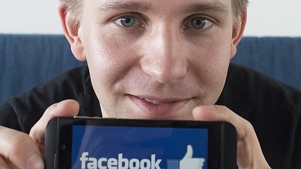 La transferencia de datos personales de Facebook a EE.UU., investigada por el Tribunal Superior de Irlanda