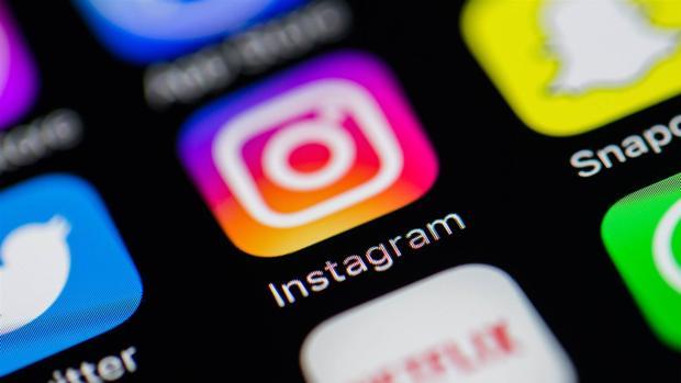 El círculo negro de WhatsApp también bloquea Instagram