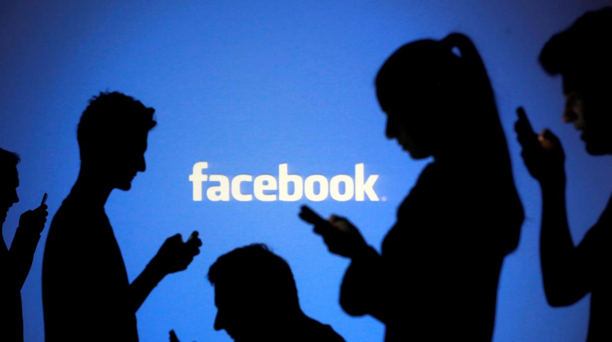 Facebook Messenger podría tener la opción de consultar el saldo de tus cuentas bancarias
