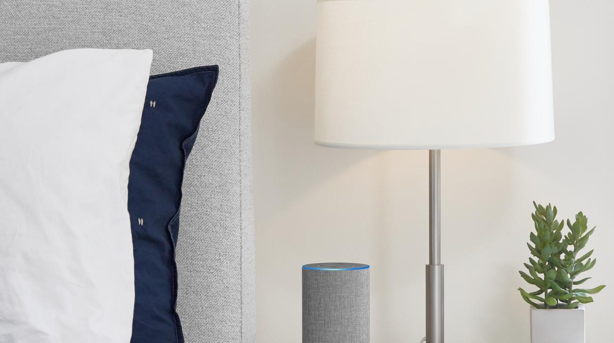 Detalle de Amazon Echo, el dispositivo inteligente de la firma americana