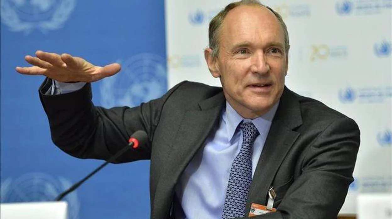 Tim Berners-Lee, durante una intervención pública
