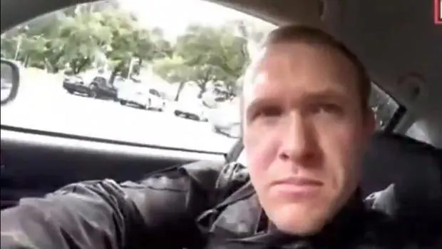 ¿Cometo un delito si subo a Facebook un vídeo como el de la matanza de Nueva Zelanda?