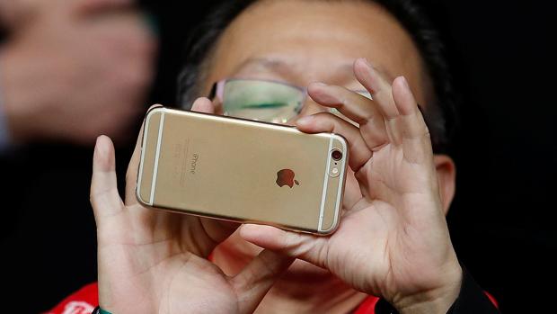 Apple cancela AirPower, su esperado cargador inalámbrico para iPhone que  prometió en 2017
