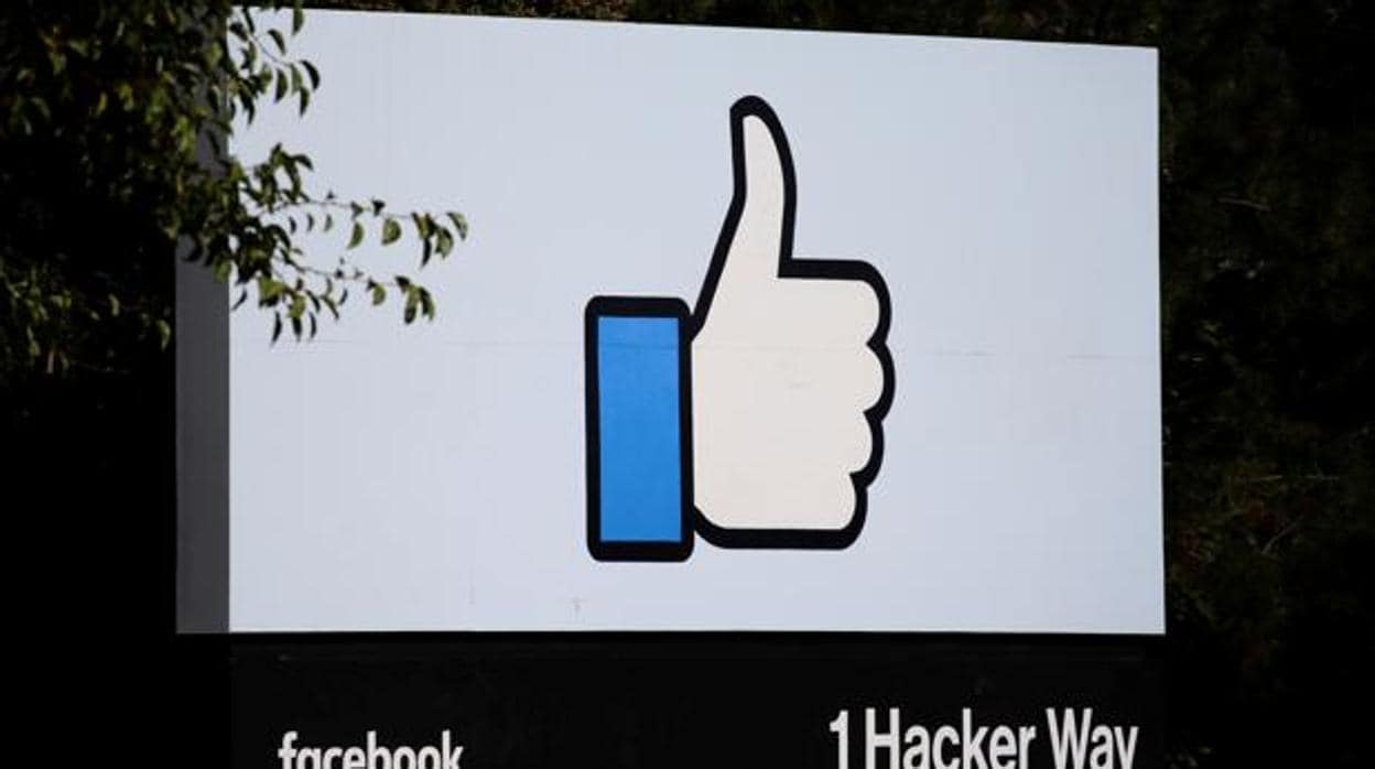 Los peligros del «Me gusta»: Así ayudan las páginas web a que Facebook te rastree
