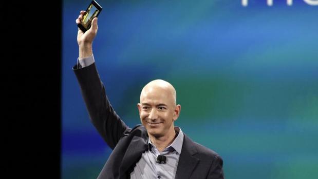 Cómo evitar que los cibercriminales te hackeen el «smartphone» como a Jeff Bezos