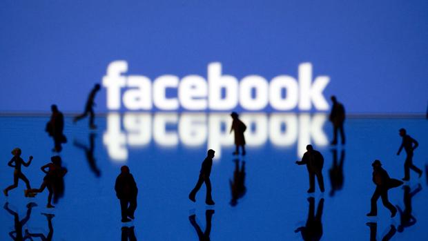 Facebook pospone la llegada a Europa de Dating, su servicio de citas, por no garantizar la privacidad