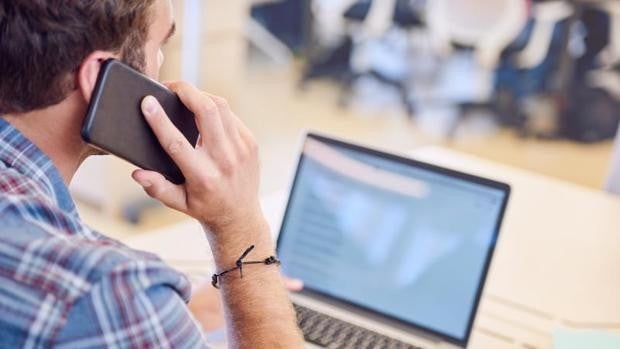 Cómo protegerte de las estafas en las que se suplanta a técnicos de Microsoft