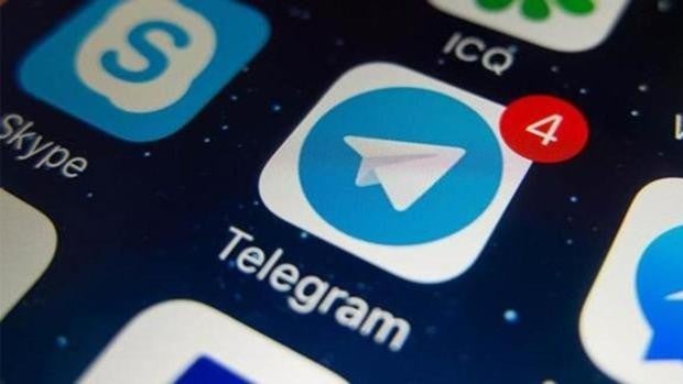 Telegram también se fija en Clubhouse: la competencia de WhatsApp comienza a trabajar en las salas de audio