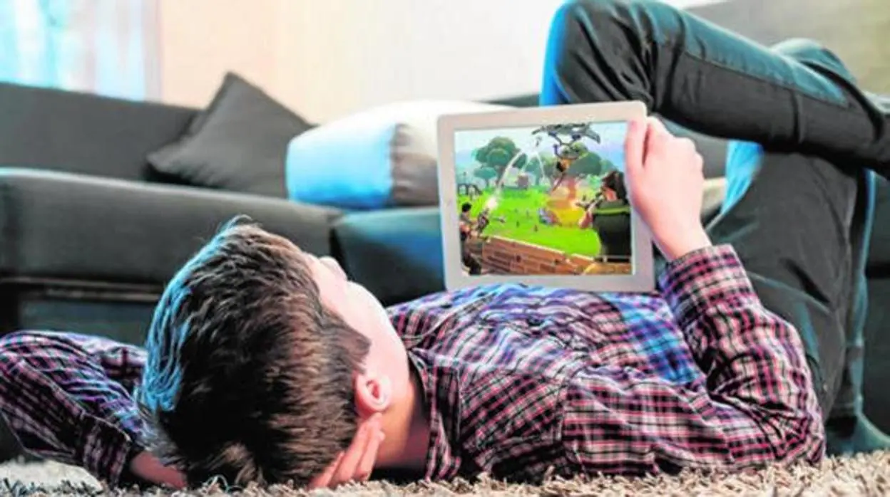 China prohíbe a los niños jugar online más de tres horas semanales