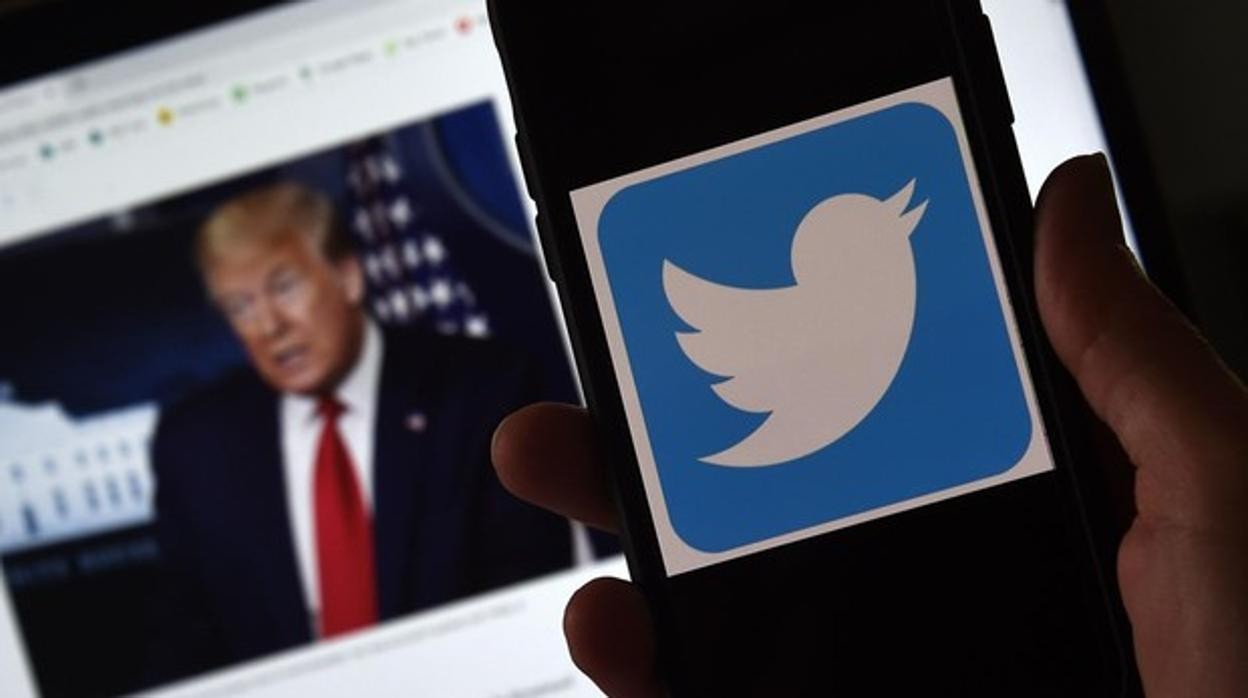Twitter bloqueó la cuenta de Donald Trump permanentemente