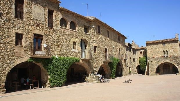 Plaza Mayor de Monells