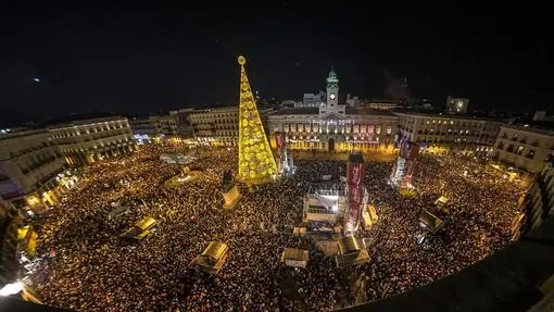 La Puerta del Sol, en la noche del 31 de diciembre