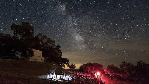 Lluvia de estrellas en la Reserva y Destino Turístico Starlight de Sierra Morena Andaluza