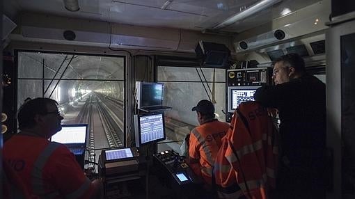 Inauguran el túnel ferroviario más largo y más profundo del mundo