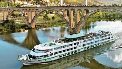 Los mejores cruceros para visitar lugares «imposibles»