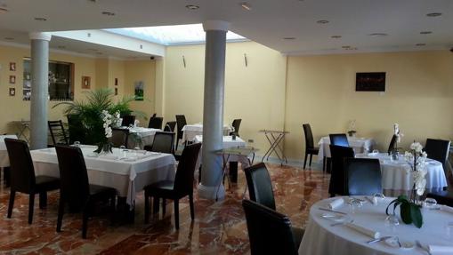 Sala del restaurante Girol, en Málaga