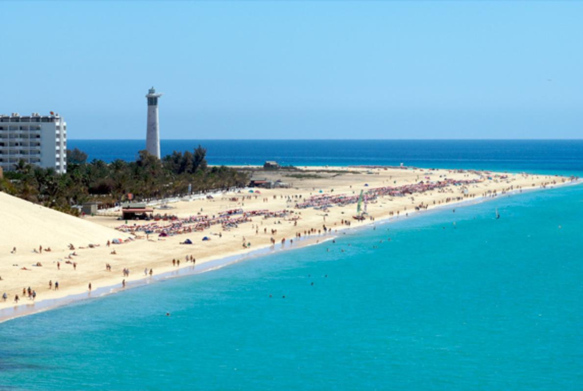 Diez de las playas con bandera azul más deslumbrantes de España