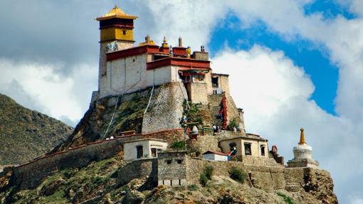 Castillo de Yungbulakang