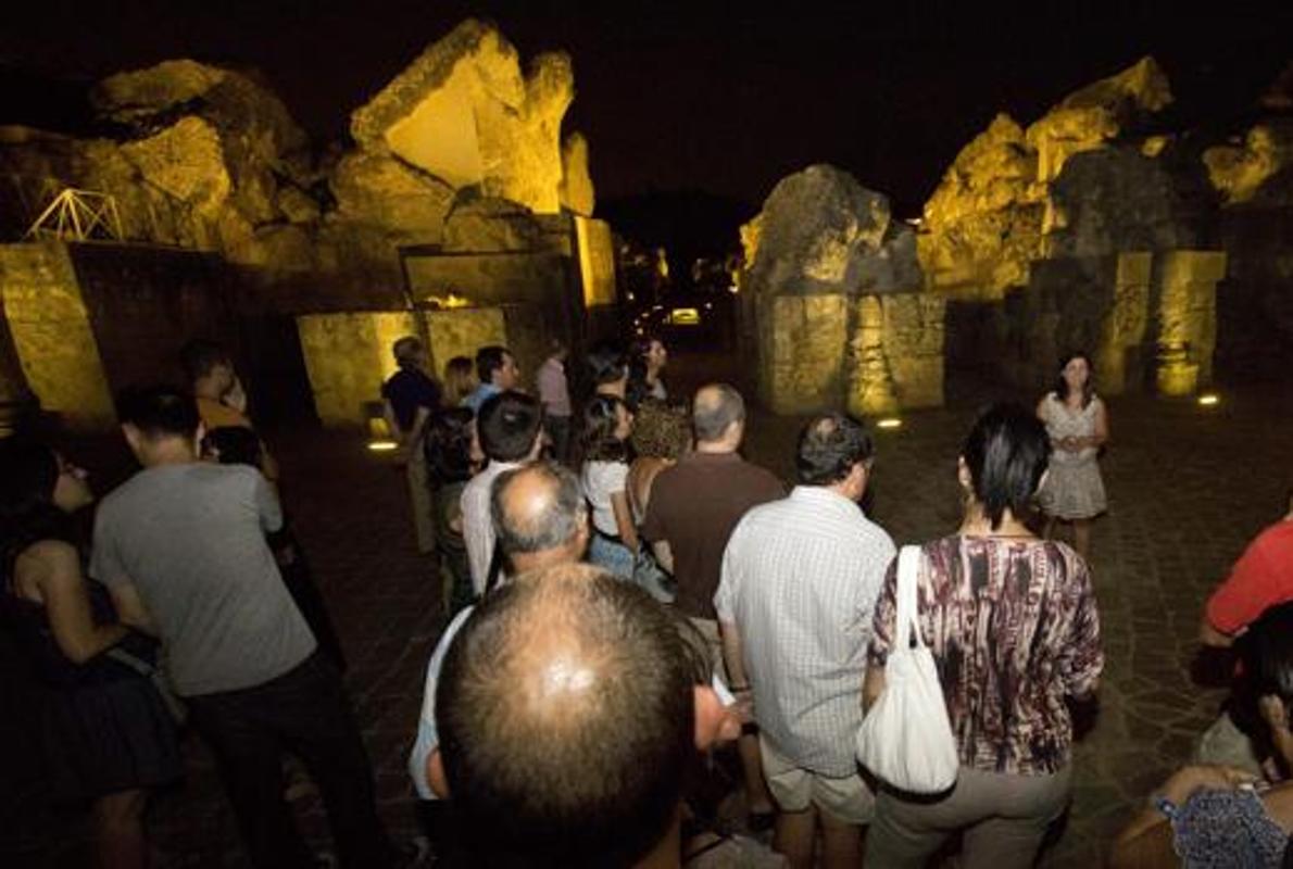 Visita nocturna a las Ruinas de Itálica