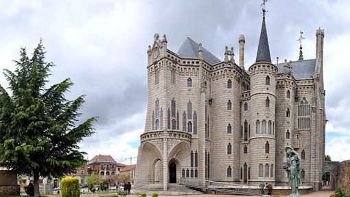 Palacio de estilo neogótico