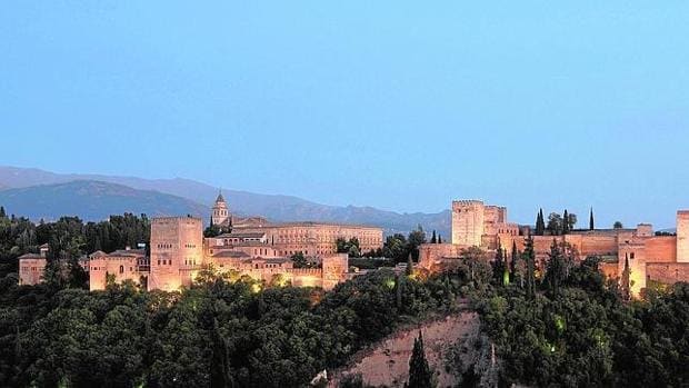 Granada, elegida «la ciudad más bonita de España»