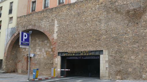 Parte de la muralla del campamento romano de las legio VI y VII en el barrio Humedo de León