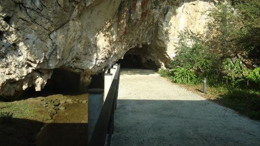 Cueva Tito Bustillo, en Asturias