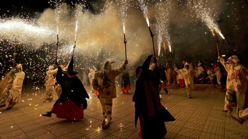 Baile de Diablos Malditos de Salou