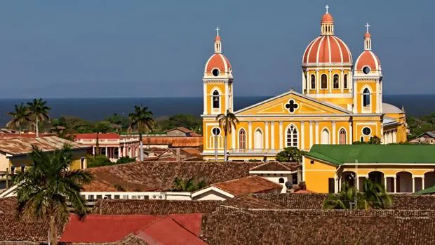 León y Granada, dos joyas coloniales en Nicaragua