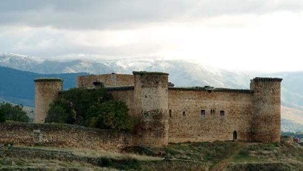 Cinco magníficos castillos en pueblos de Ávila