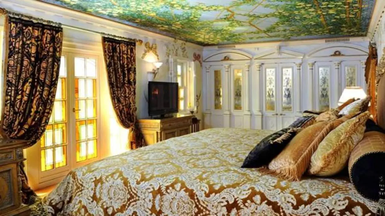 Dormir en el hotel Villa Casuarina, la casa de Versace