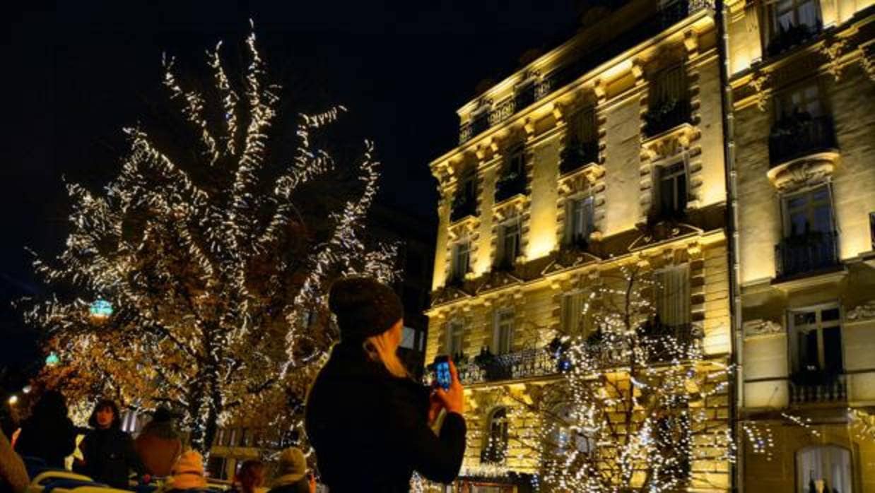 Iluminación navideña en el centro de París