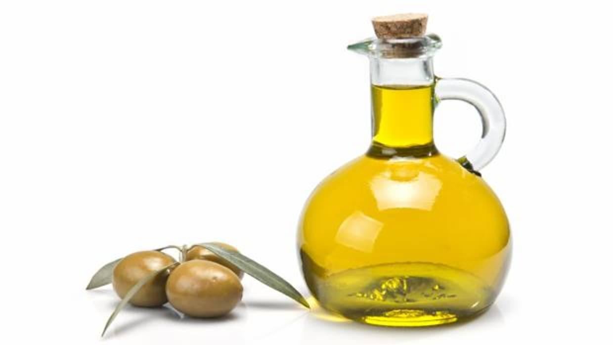 El aceite es un producto básico para la dieta mediterránea