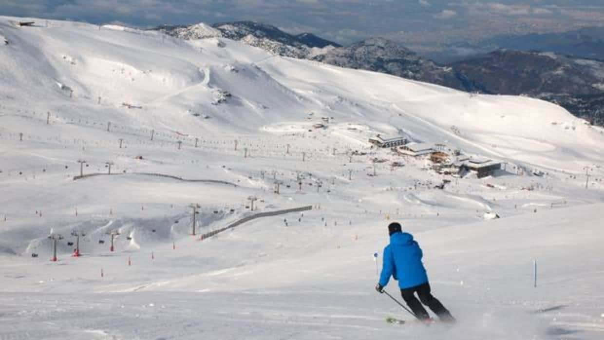 Más de mil kilómetros de pistas para esquiar en España este fin de semana