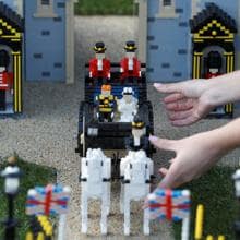 El Príncipe Harry y Meghan Markle, versión Lego