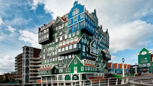 Este hotel hace un recorrido por la historia de la holandesa Zaan a través de sus habitaciones llenas de nostalgia