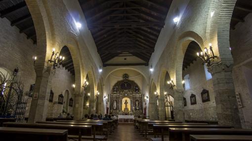 Restos materiales de la antigua sinagoga en la Parroquia de Santiago