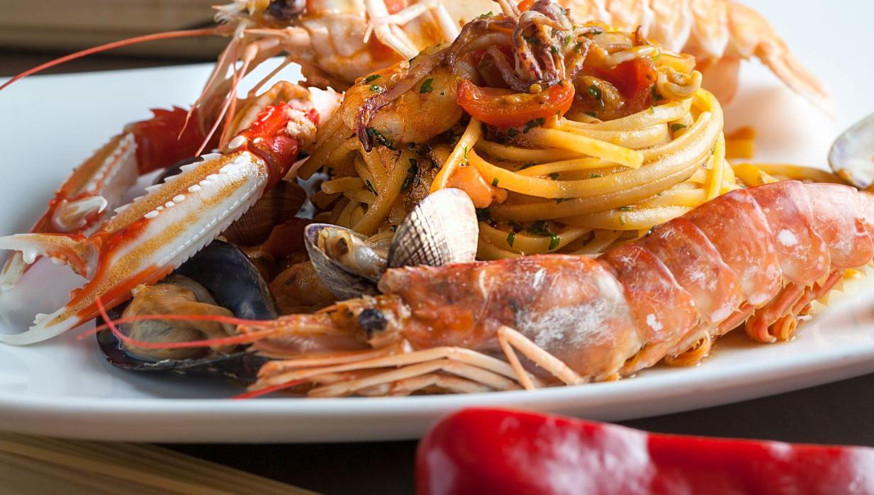 Linguine Garofalo ai frutti di mare, en Trattoria Manzoni