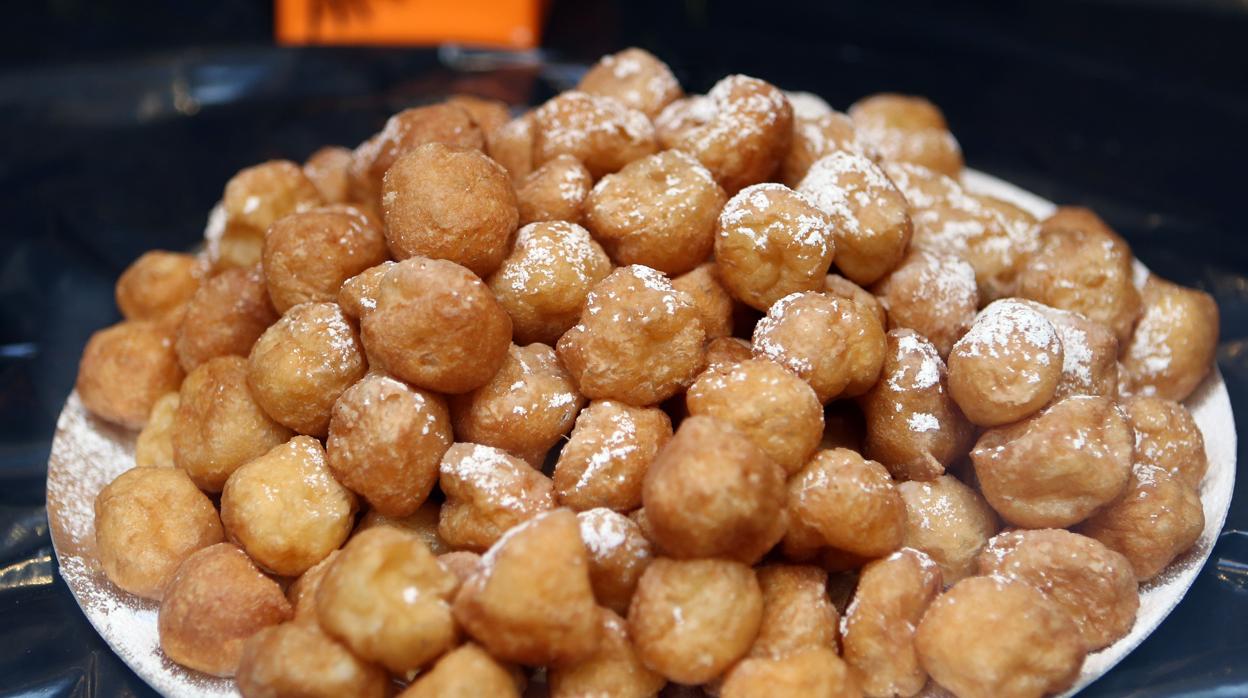 Cómo hacer buñuelos en casa y otras recetas dulces de Todos los Santos