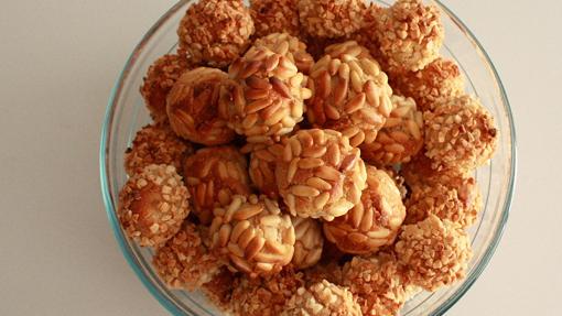 Cómo hacer buñuelos en casa y otras recetas dulces de Todos los Santos