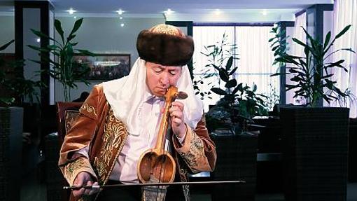 Música tradicional en Kazajistán