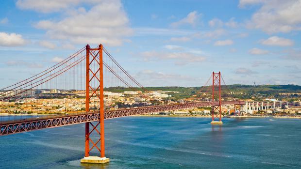 El «Golden Gate» europeo se lava la cara