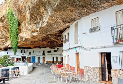 Setenil de las Bodegas