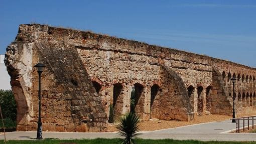Acueducto San Lázaro