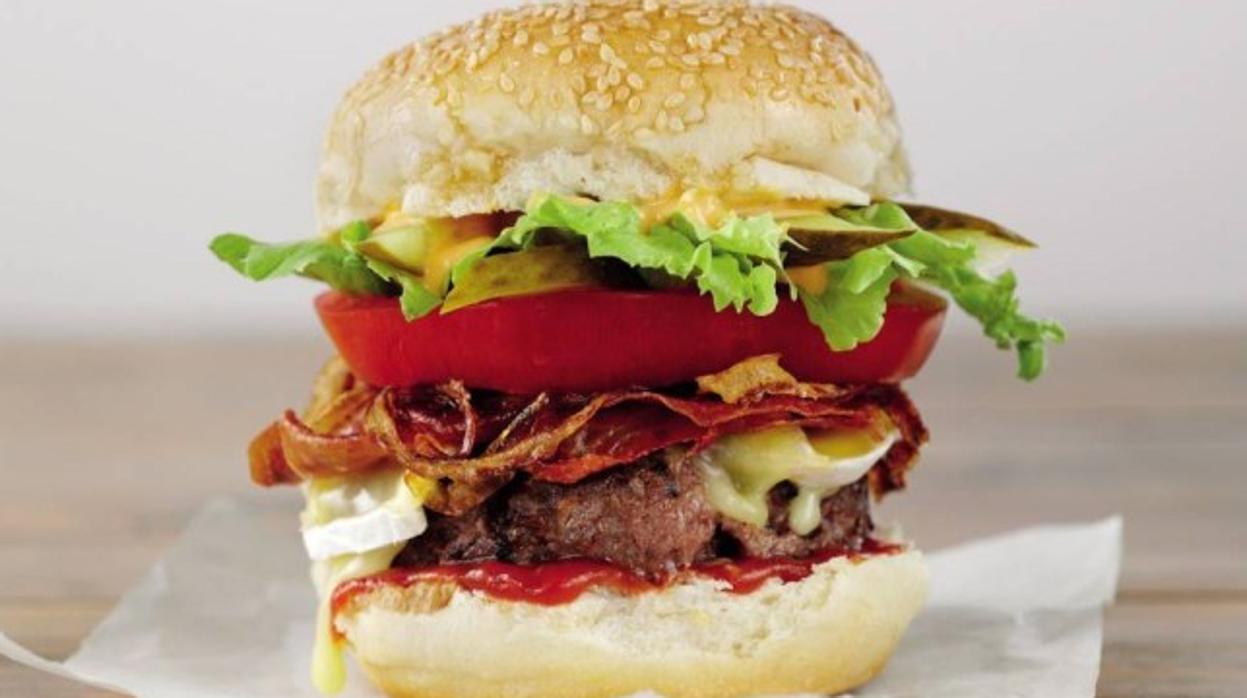 Cómo cocinar la hamburguesa perfecta según la ciencia