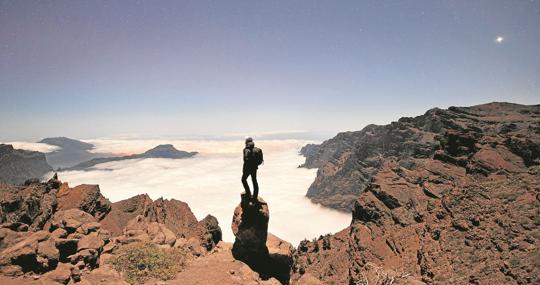 El mar de nubes oculta la Caldera de Taburiente