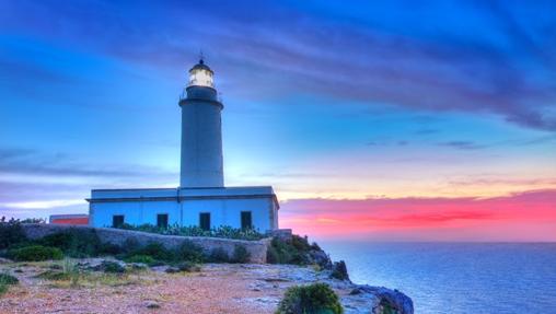 Diez bellos faros de Baleares, la excusa perfecta para recorrer las islas