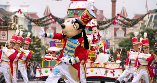 Goofy en la cabalgata de Navidad