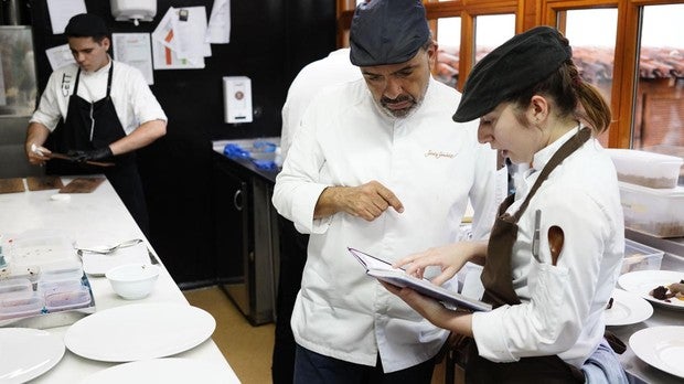 El Cenador de Amós: cómo es y cuánto cuesta el primer tres estrellas Michelin de Cantabria